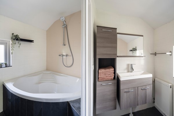 Medium property photo - Slotstraat 28, 4153 VB Beesd